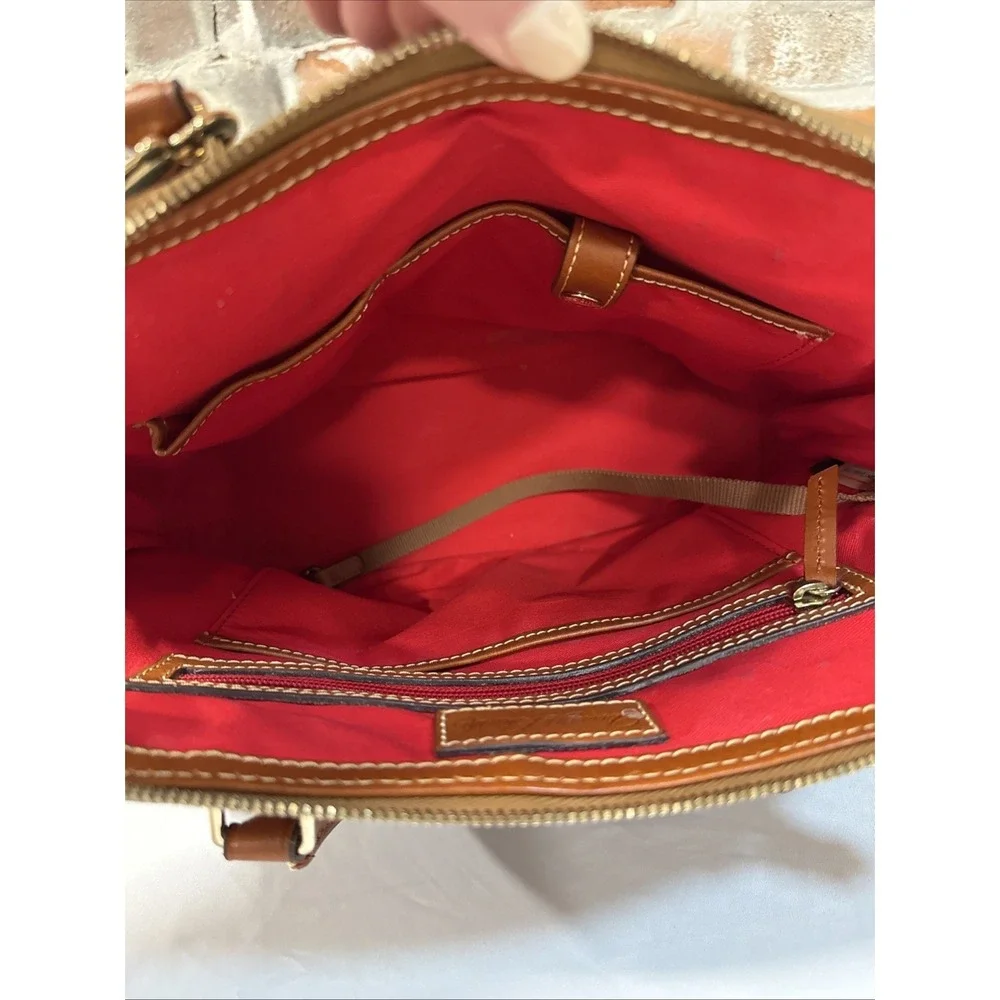 Dooney & Bourke Bitsy Bag Forest Green New‎ with Tags Pebble Grain w/Vacchetta